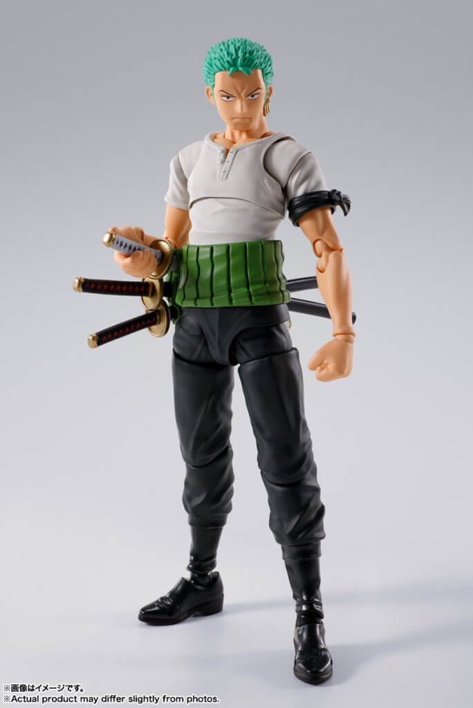 S.H.FIGUARTS One Piece Roronoa Zoro -Romance Dawn-